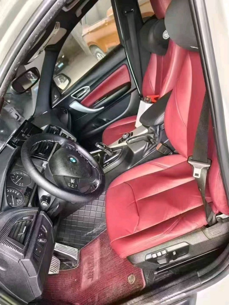 铜仁13年宝马1系8