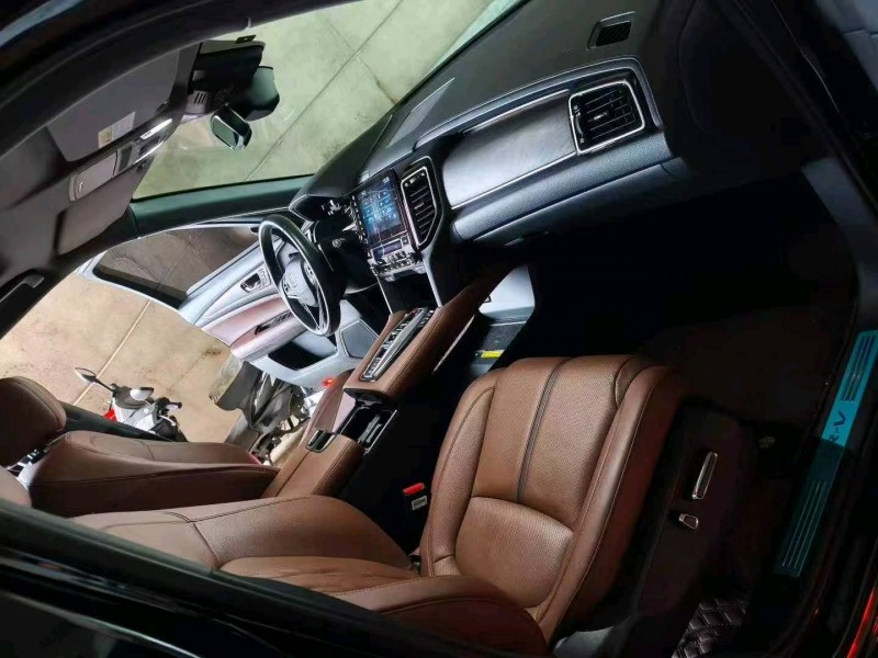 铜仁21年本田URV7