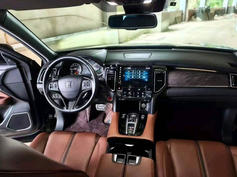 铜仁21年本田URV8