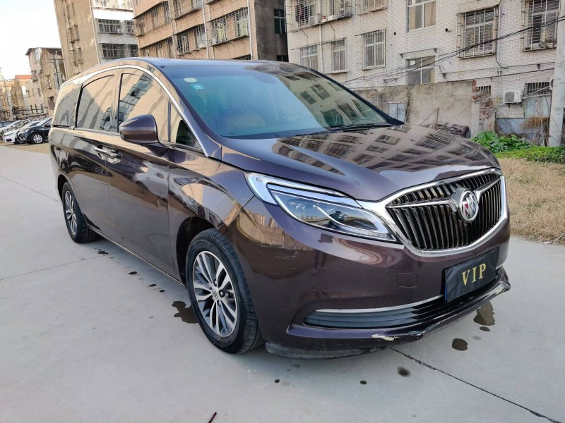 襄阳17年别克GL82