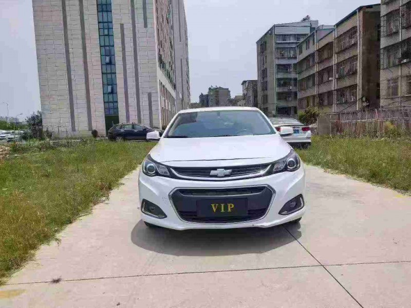 襄阳18年雪佛兰迈锐宝1