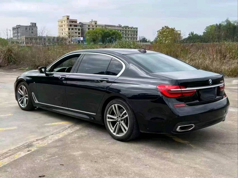 南昌19年宝马7系7