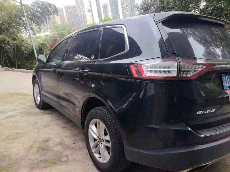 重庆17年福特锐界3