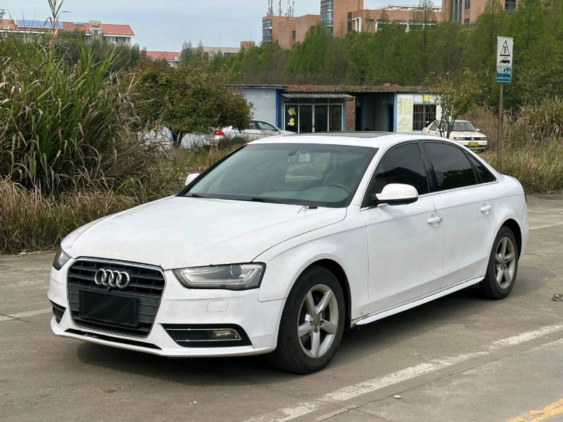 长沙14年奥迪A4L3