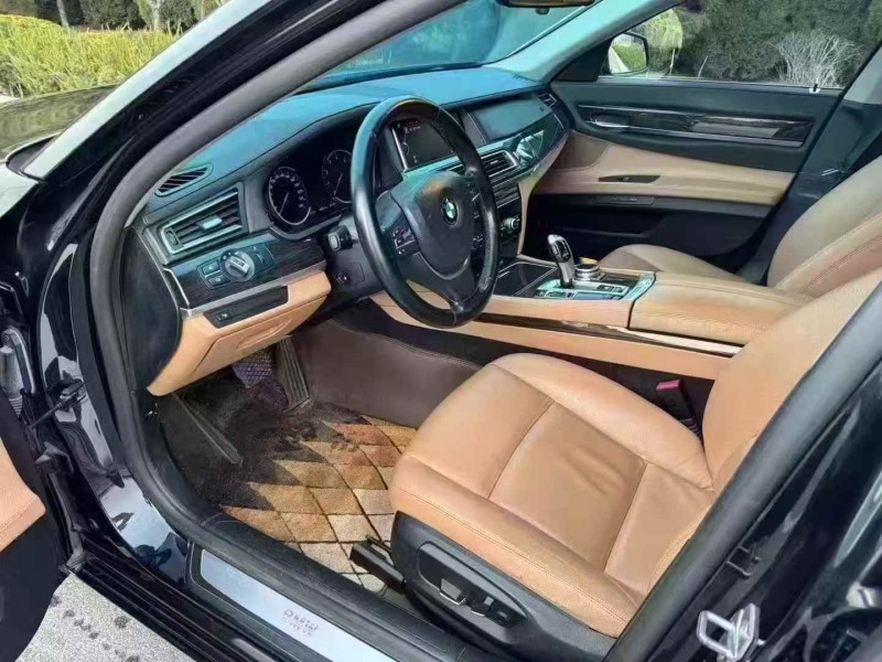 济宁15年宝马7系4