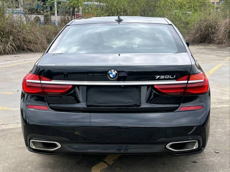 长沙19年宝马7系8