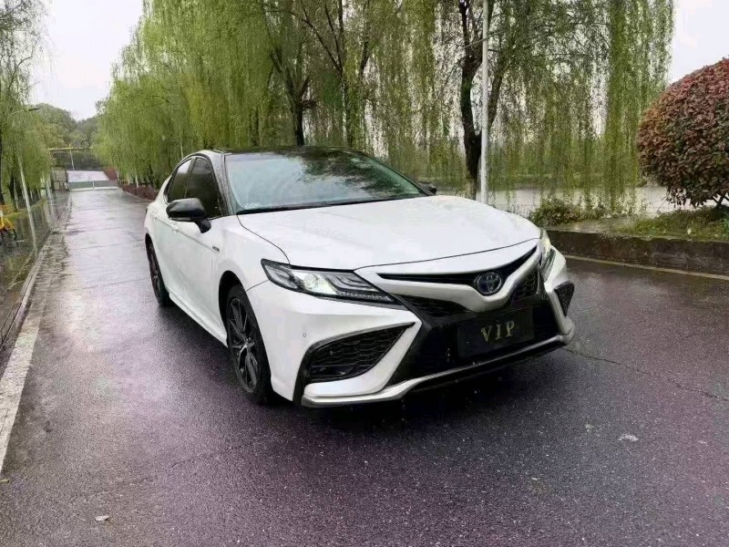 南昌24年丰田凯美瑞2