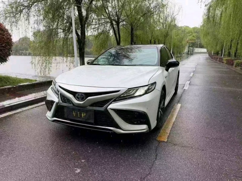 南昌24年丰田凯美瑞3