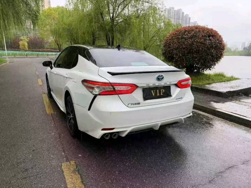 南昌24年丰田凯美瑞8