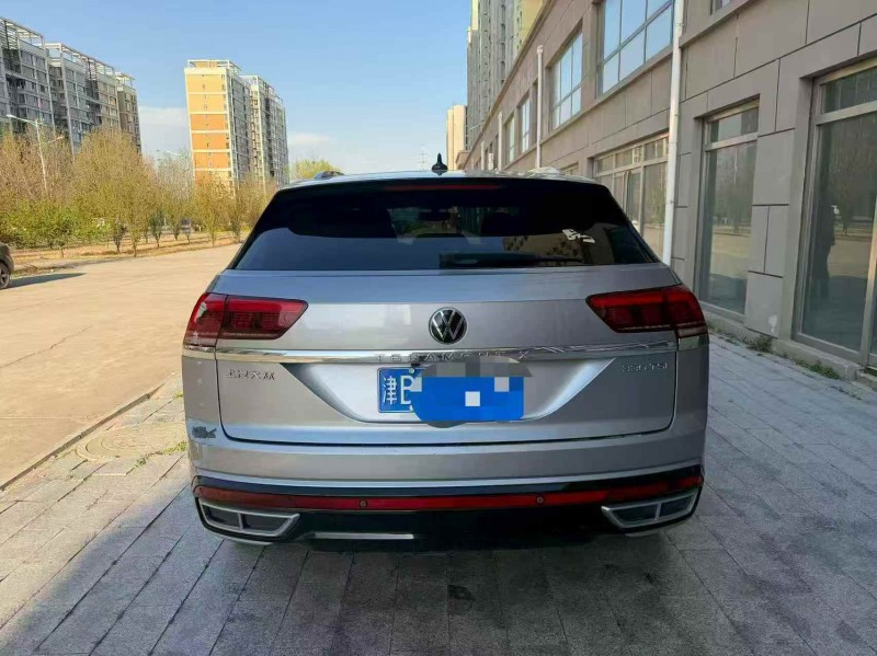 唐山22年大众途昂9