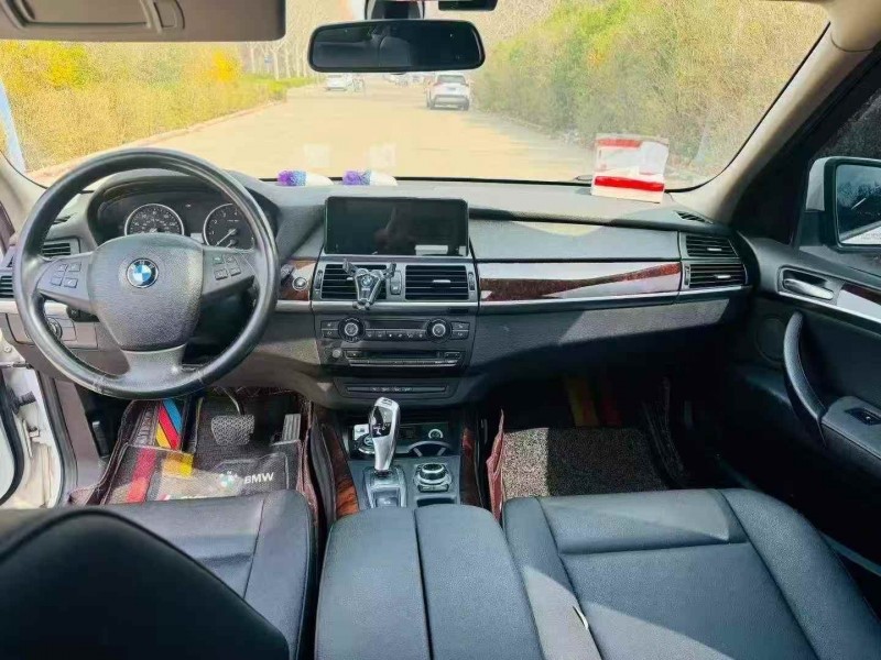 济宁13年宝马X55