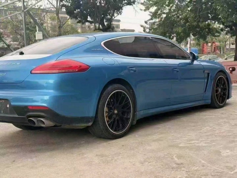 汕头16年保时捷帕拉梅拉3