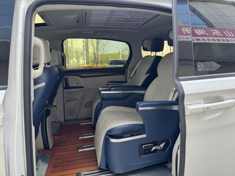 济宁21年别克GL87