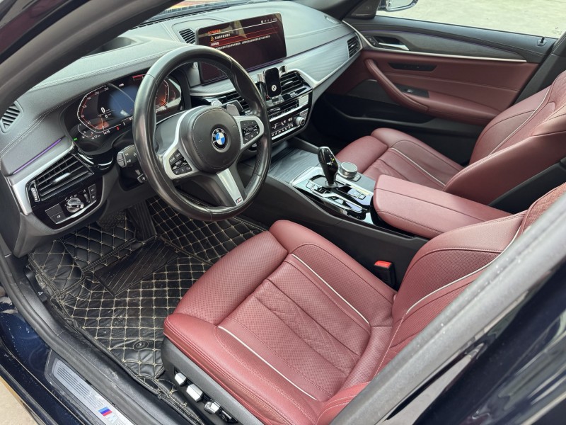 济宁21年宝马5系6