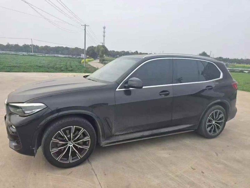 苏州20年宝马X53