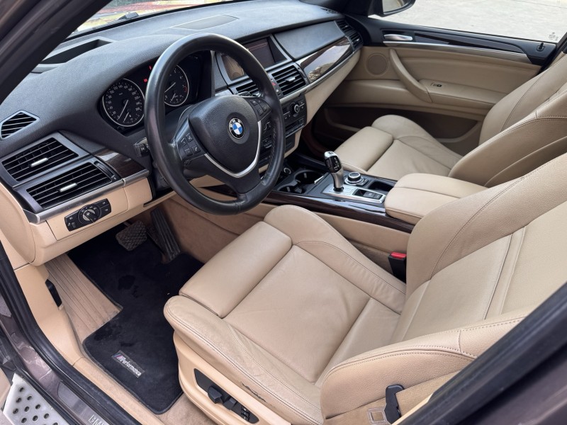 济宁13年宝马X56