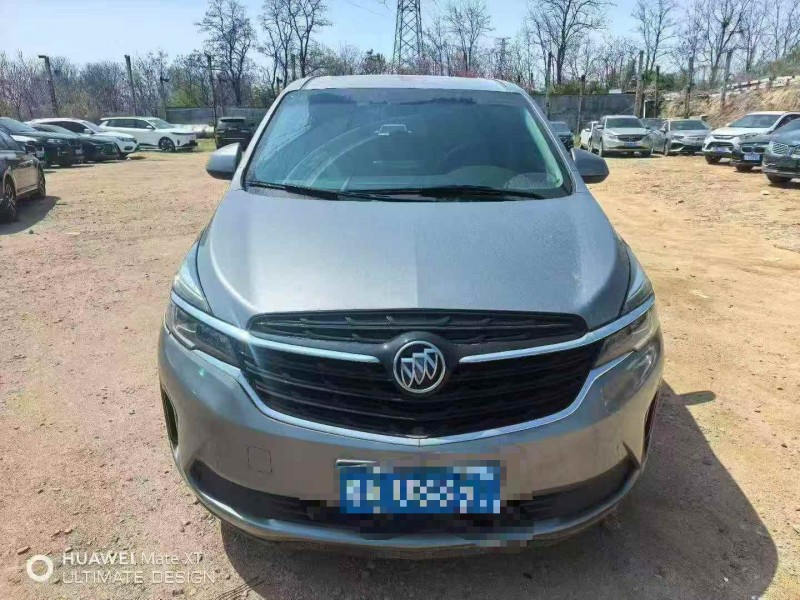 东营21年别克GL81