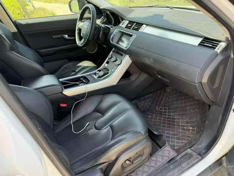 湛江16年路虎极光5