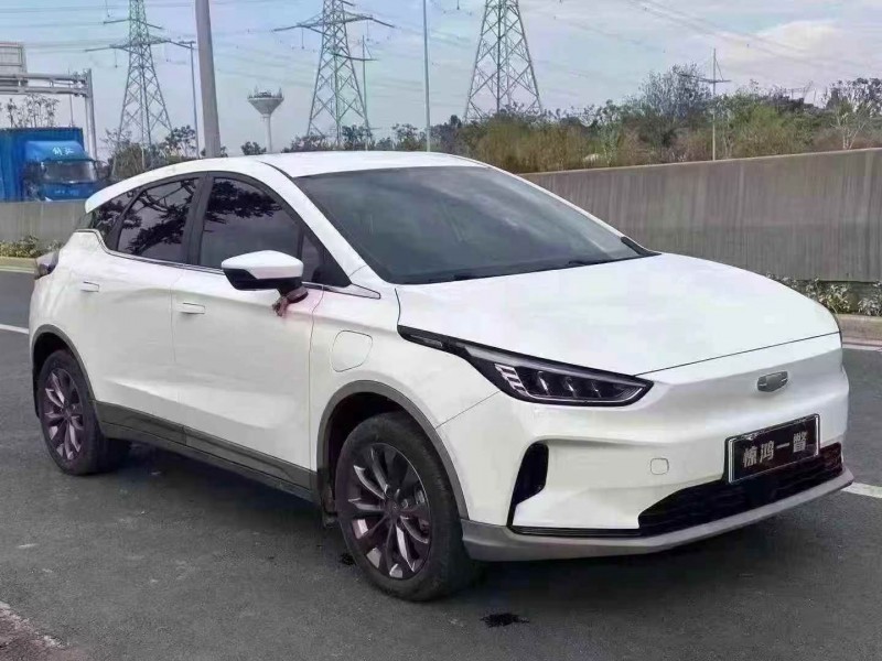 广州23年吉利几何2