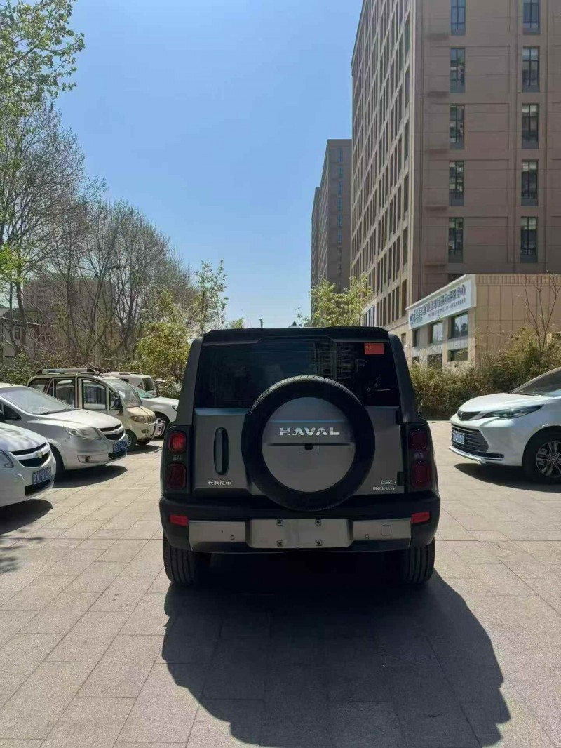 济宁25年哈弗大狗8