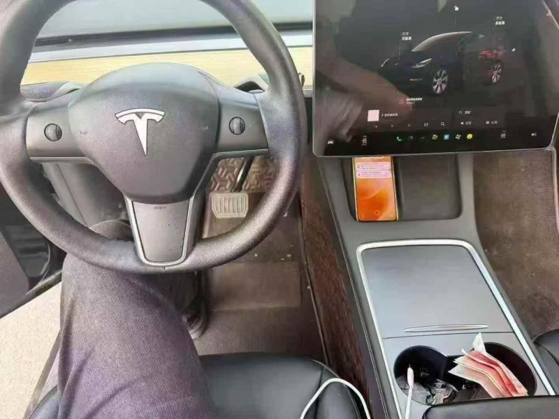 开封23年特斯拉MODEL Y6