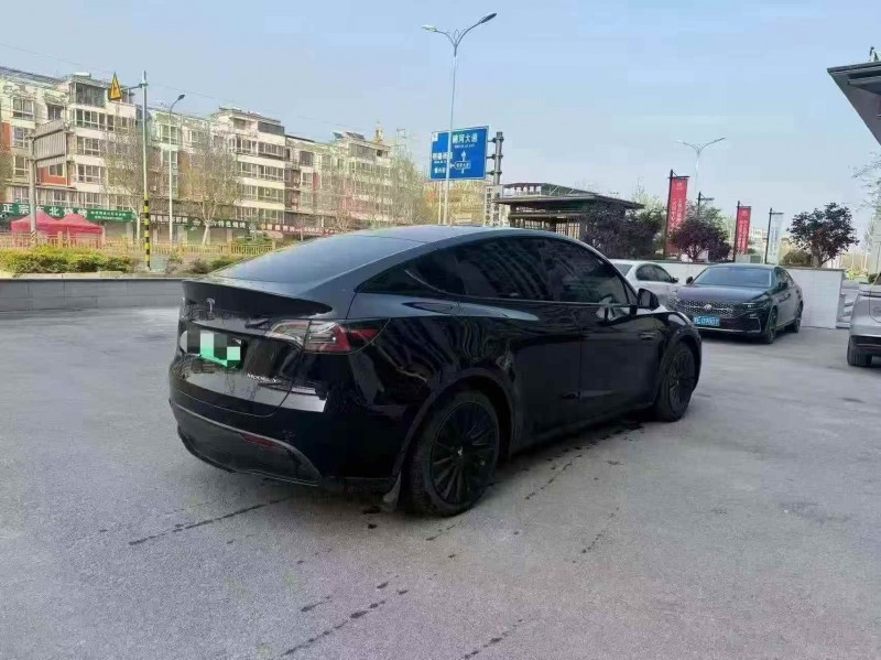 开封23年特斯拉MODEL Y7
