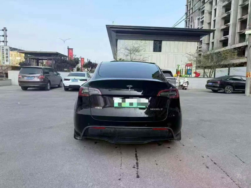 开封23年特斯拉MODEL Y8