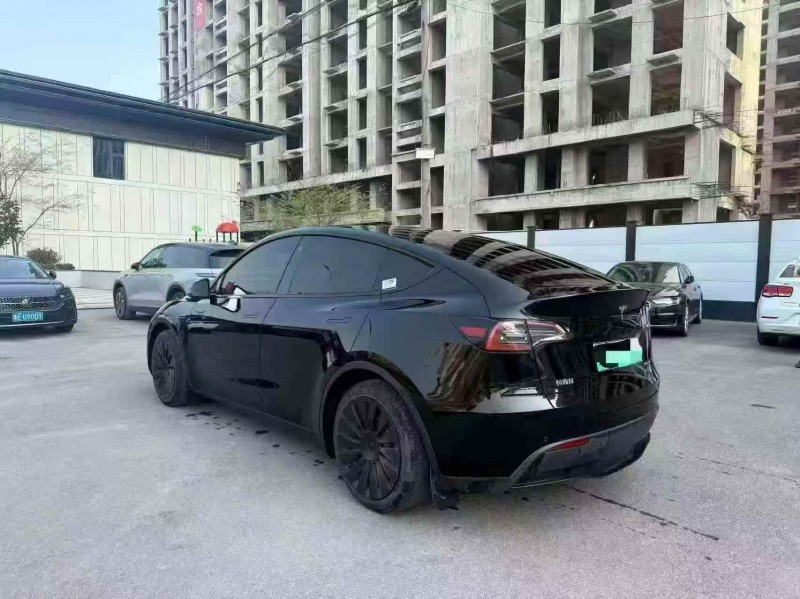 开封23年特斯拉MODEL Y9