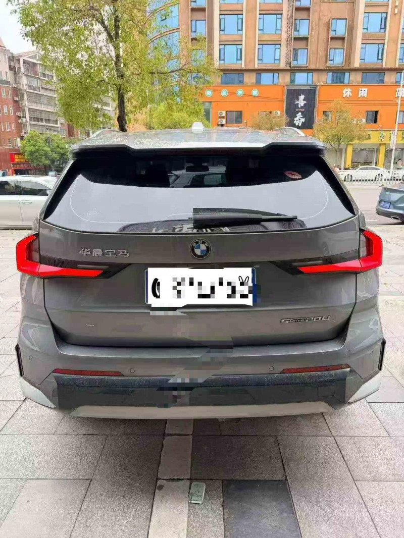 新余24年宝马X18