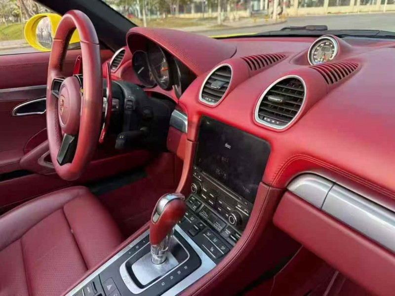 湖州19年保时捷7185