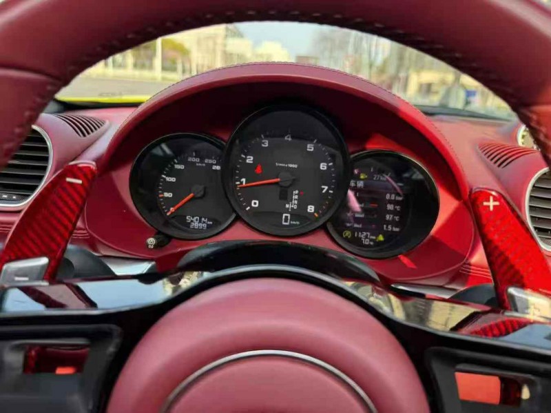 湖州19年保时捷7186