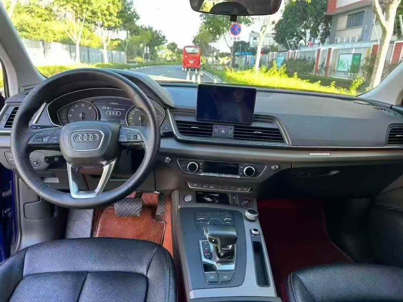 南通19年奥迪Q55