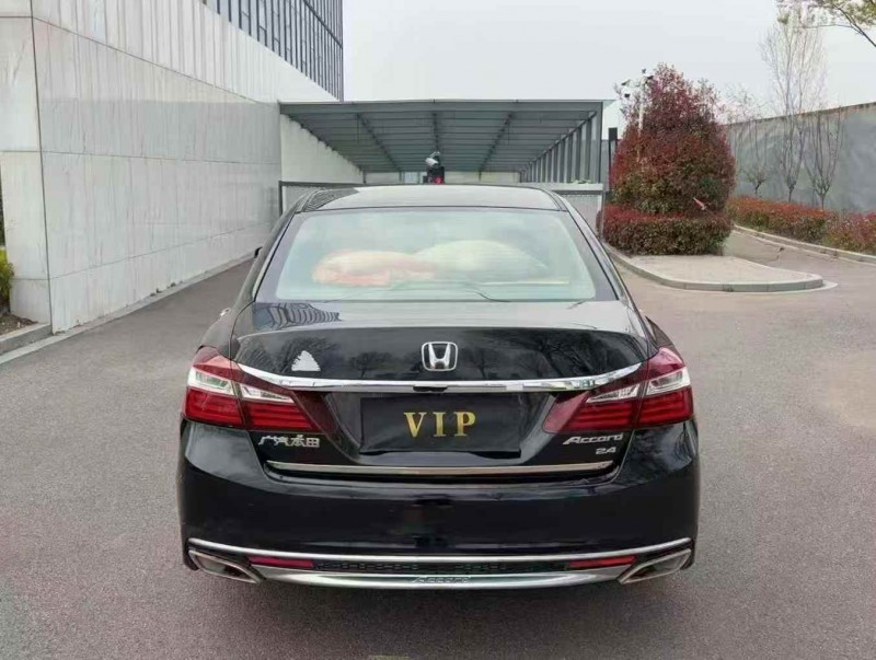 东营16年本田雅阁7