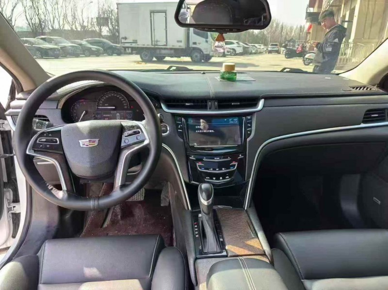 邯郸19年凯迪拉克XTS5