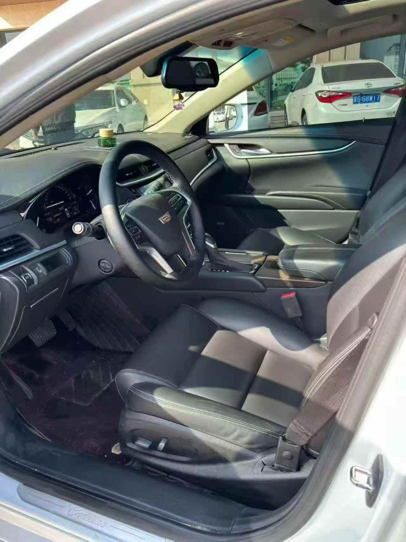 邯郸19年凯迪拉克XTS6