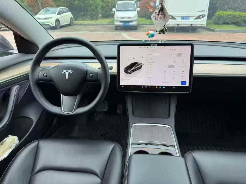 鄂州23年特斯拉MODEL 35