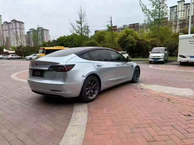 鄂州23年特斯拉MODEL 39