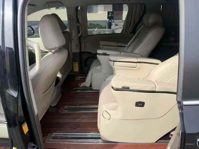 淄博17年丰田塞纳5