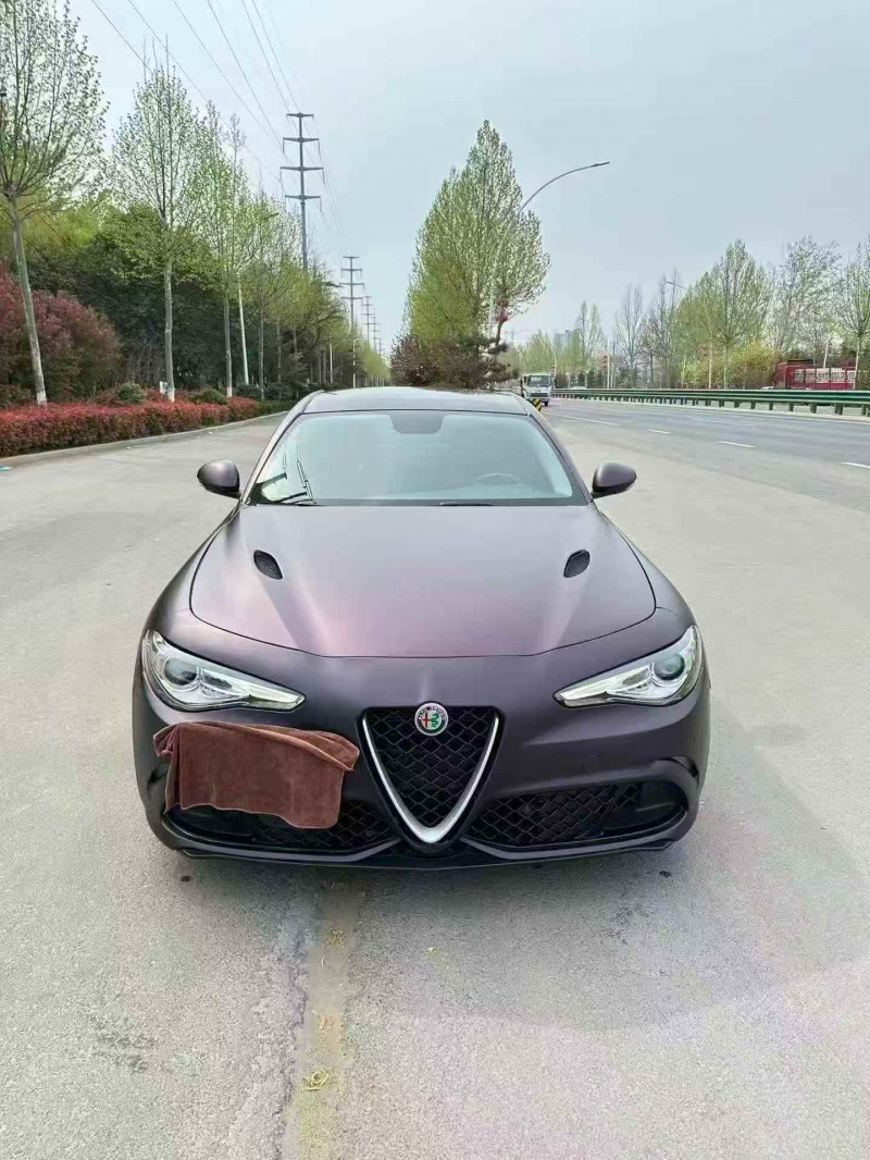 枣庄21年阿尔法·罗密欧Giulia1