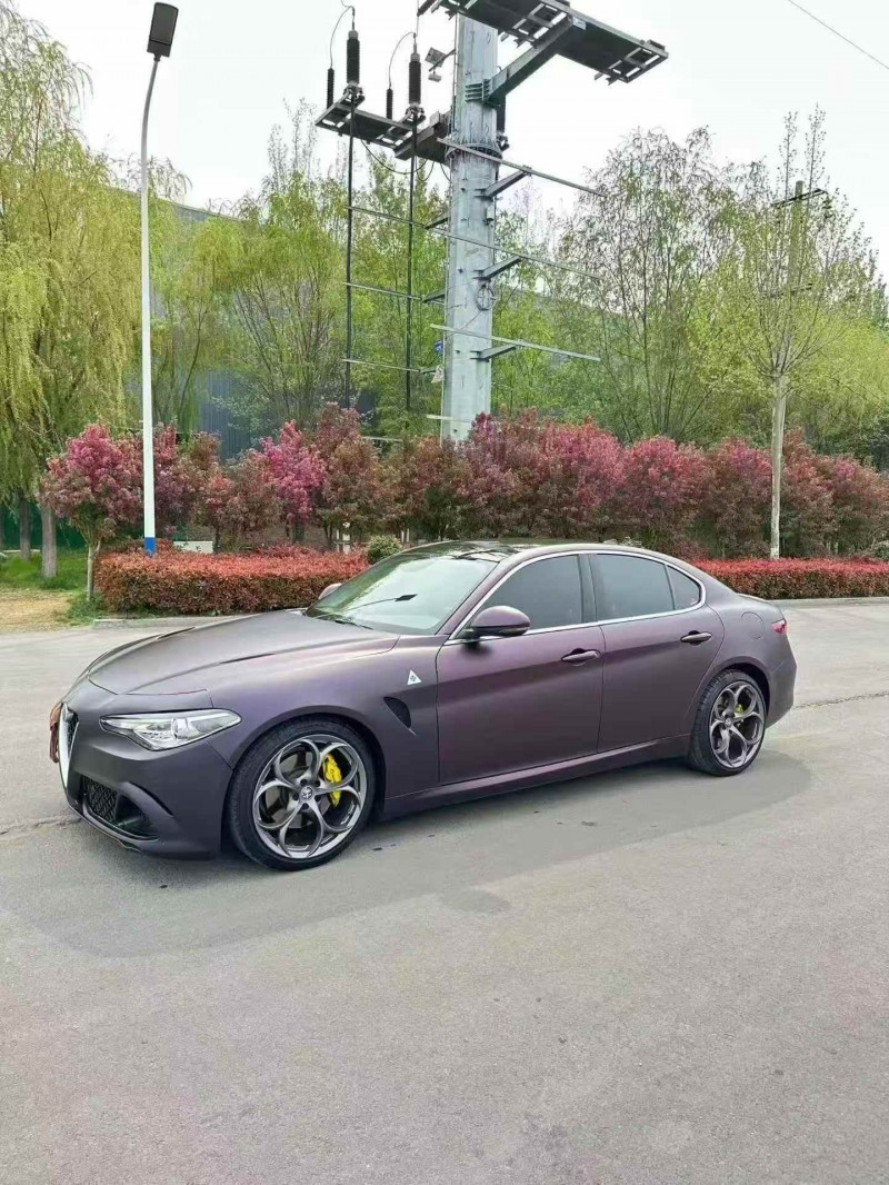 枣庄21年阿尔法·罗密欧Giulia2