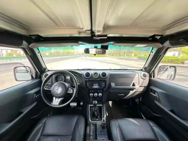 东营17年北京BJ404