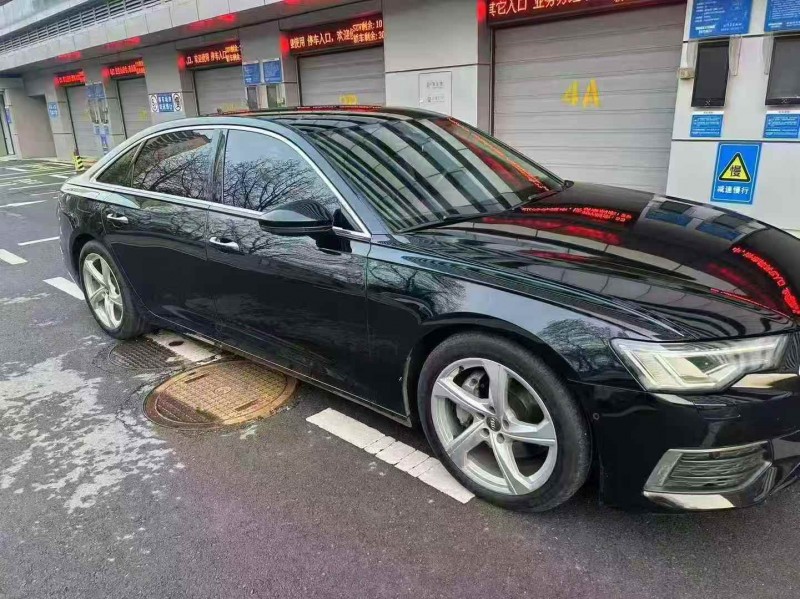马鞍山21年奥迪A6L3
