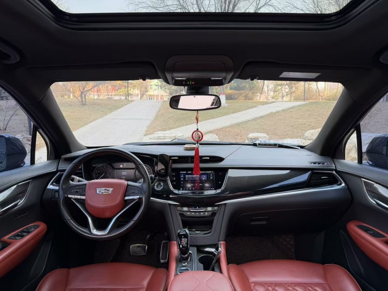 邢台21年凯迪拉克XT68