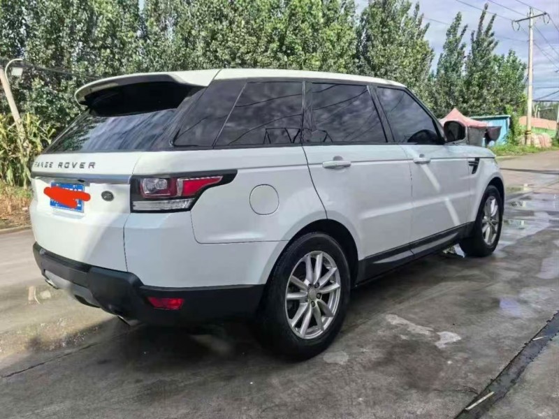 保定15年路虎揽胜运动2