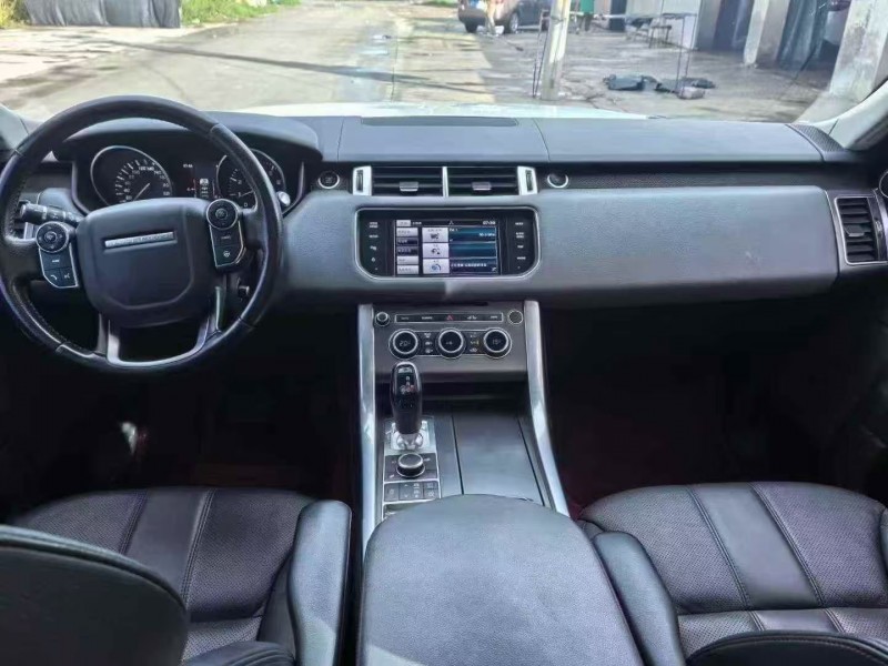 保定15年路虎揽胜运动6