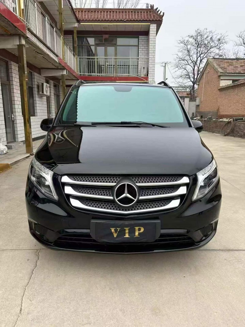 秦皇岛18年奔驰METRIS1