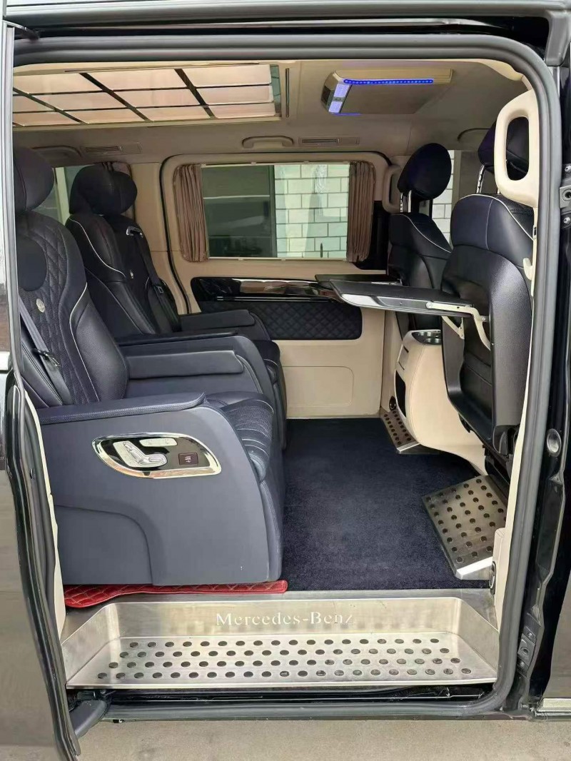 秦皇岛18年奔驰METRIS6