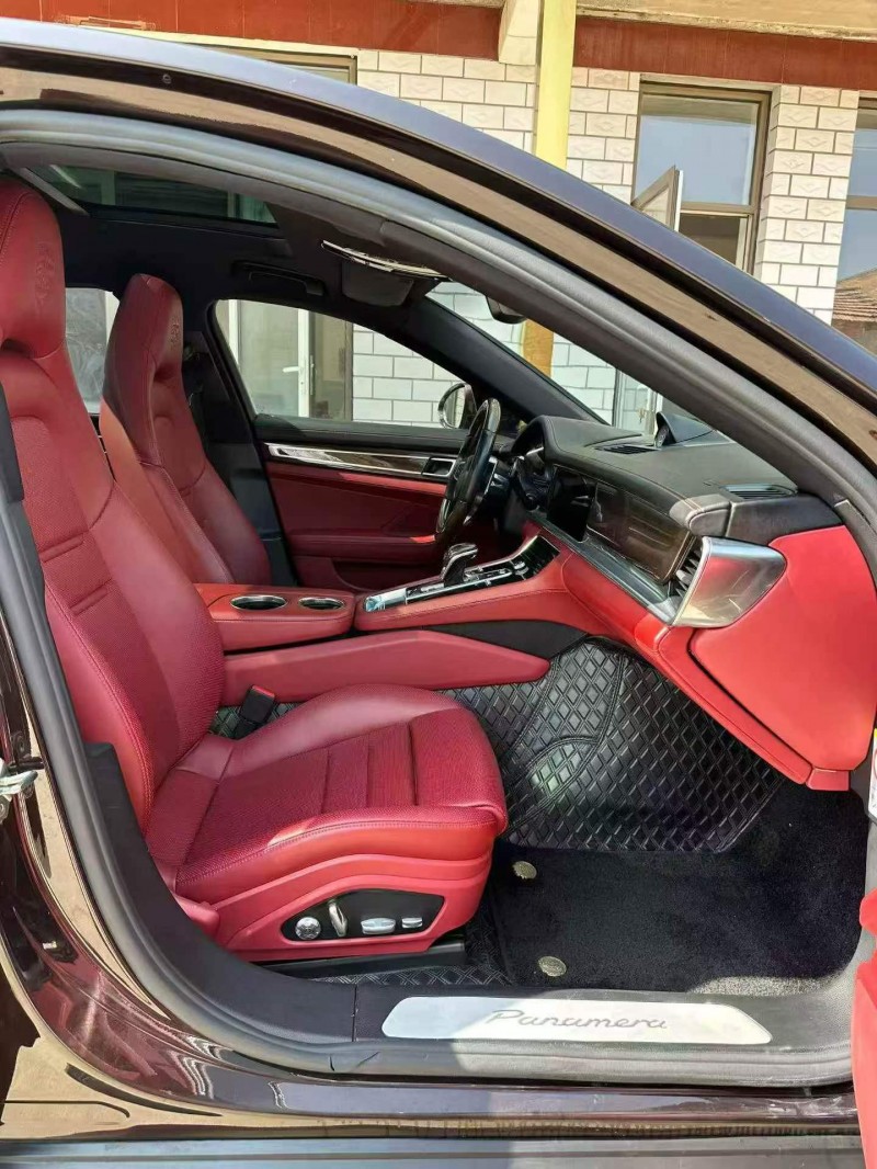 邯郸18年保时捷帕拉梅拉7