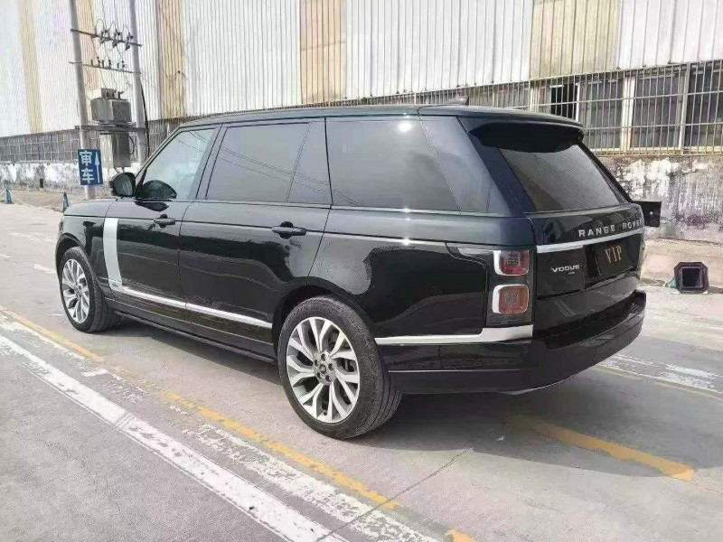 苏州21年路虎揽胜8