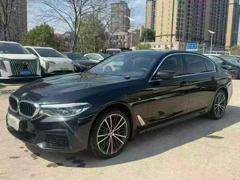 张家界20年宝马5系4